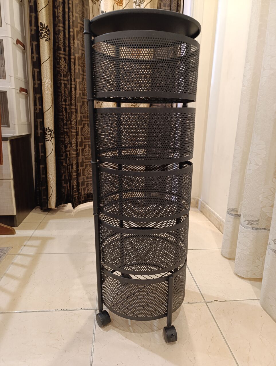 Jeddah, Household Items, SAR 60,  Storage Rack, Rotating Rack, Fruit Vegetable Basket