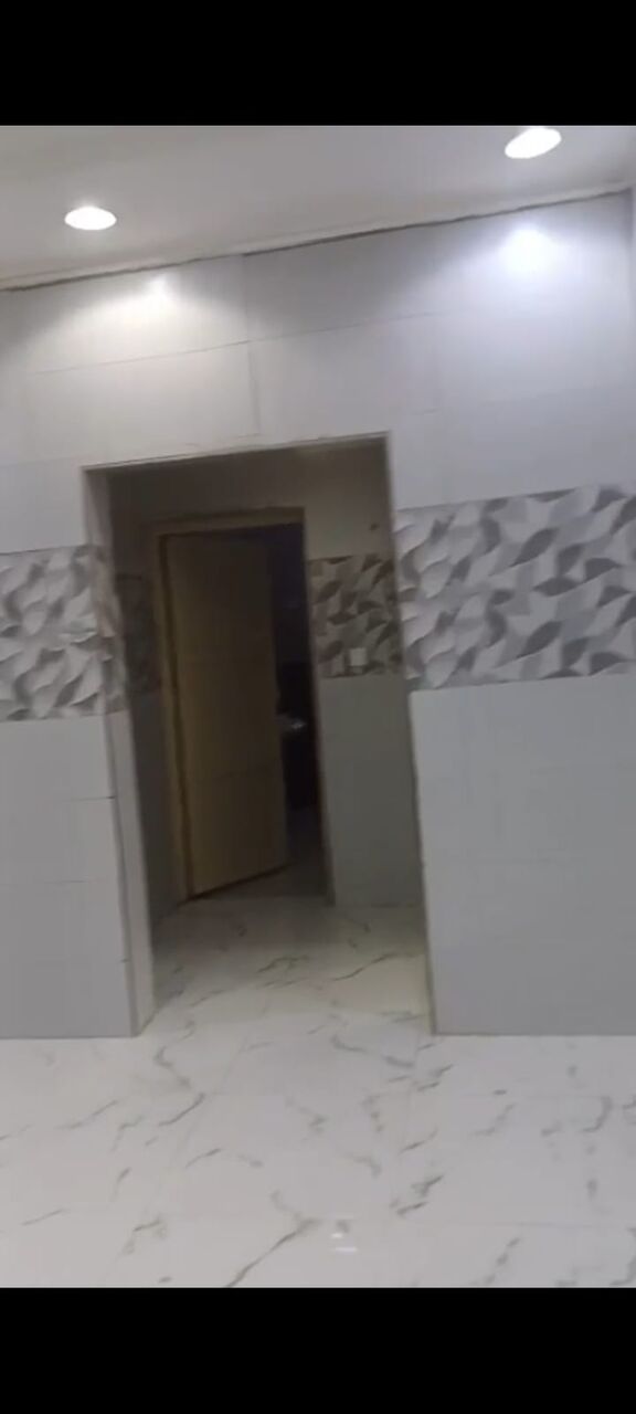 Al Naseem, Apartments, Flats, Houses & Villas, SAR 25000/year,  3 BR,  Family Apartment First Floor With Large 3 Beadrooms And 1 Bath Kitchen Hall