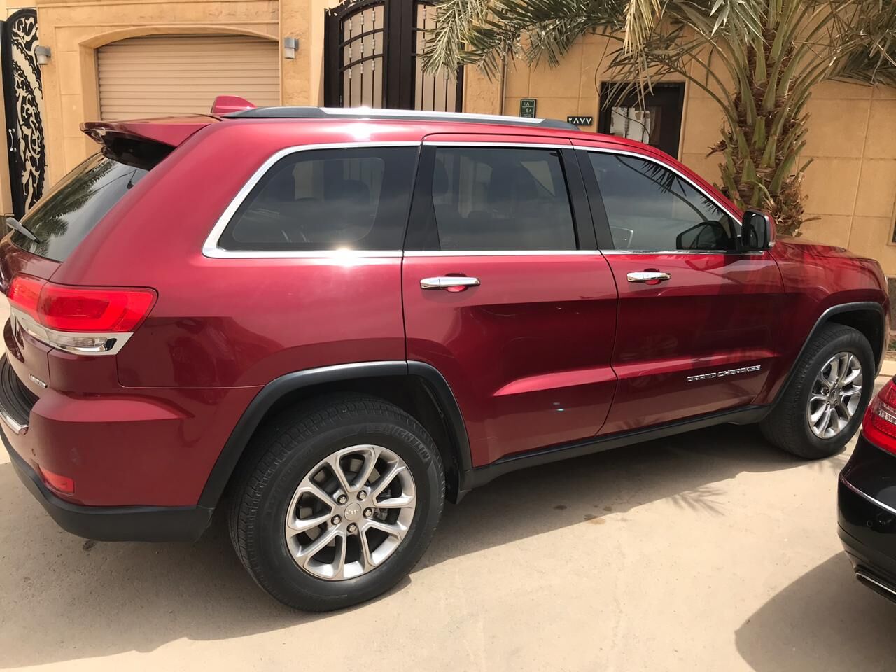 Al Nuzha, Vehicles, Cars & Trucks , SAR 45000,  Jeep Grand Cherokee Limited,  2015,  Automatic,  225000 KM,
