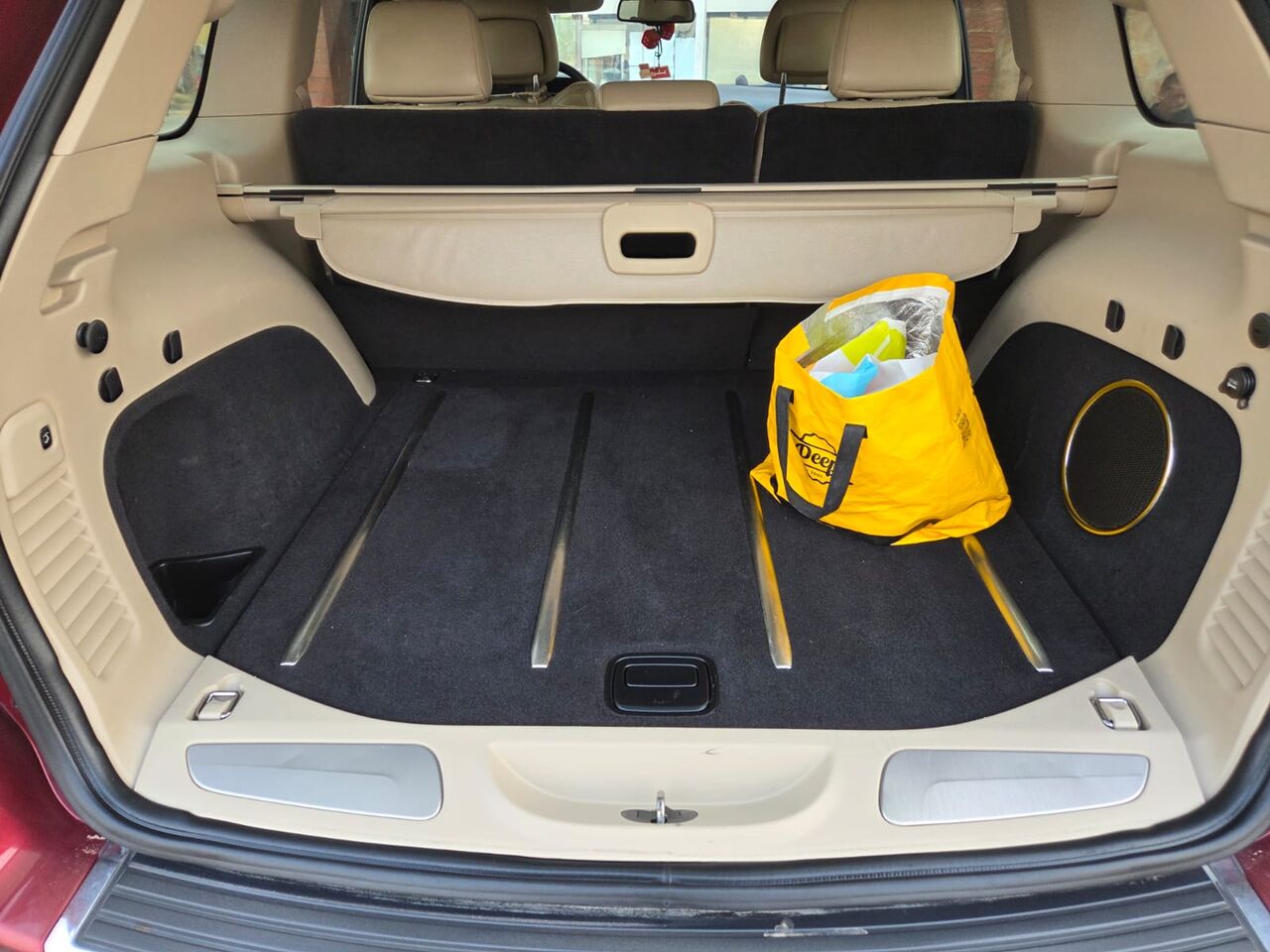Al Nuzha, Vehicles, Cars & Trucks , SAR 45000,  Jeep Grand Cherokee Limited,  2015,  Automatic,  225000 KM,