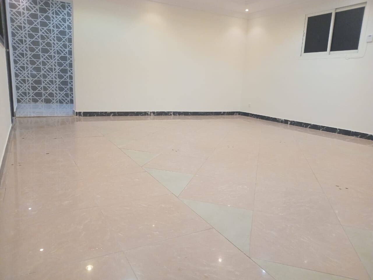 Al Malaz, Apartments, Flats, Houses & Villas, SAR 24000/year,  1 BR,  Studio Apartment Available In Al Malaz Near Dunes School