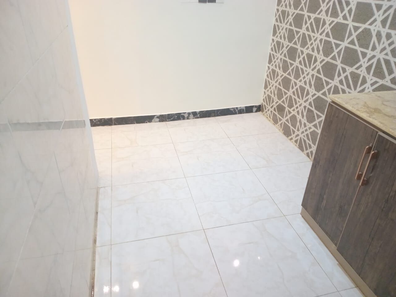 Al Malaz, Apartments, Flats, Houses & Villas, SAR 24000/year,  1 BR,  Studio Apartment Available In Al Malaz Near Dunes School