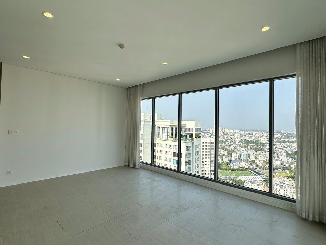 Ho Chi Minh City, Apartments, Flats, Houses & Villas, VND 43000000/month,  Furnished,  3 BR,  118 Sq. Meter,  Top Deal | FOR RENT | 3 Bedroom Apartment | Diamond Island | 118sqm