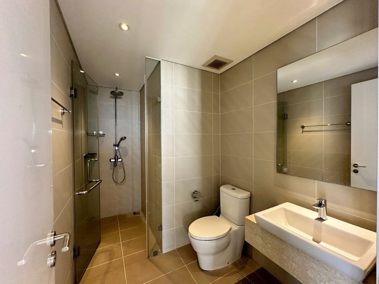Ho Chi Minh City, Apartments, Flats, Houses & Villas, VND 43000000/month,  Furnished,  3 BR,  118 Sq. Meter,  Top Deal | FOR RENT | 3 Bedroom Apartment | Diamond Island | 118sqm