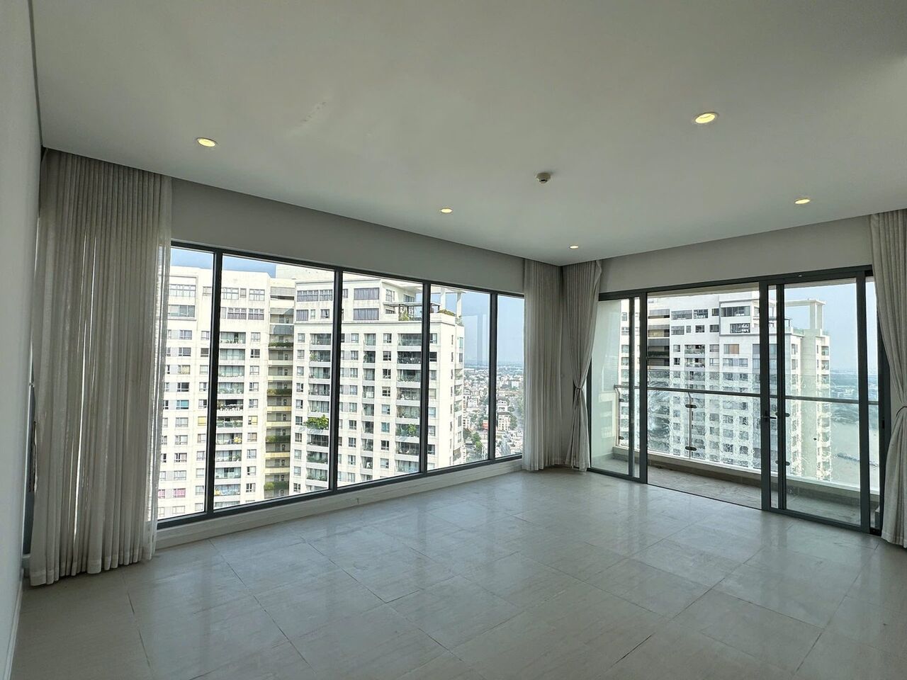 Ho Chi Minh City, Apartments, Flats, Houses & Villas, VND 43000000/month,  Furnished,  3 BR,  118 Sq. Meter,  Top Deal | FOR RENT | 3 Bedroom Apartment | Diamond Island | 118sqm