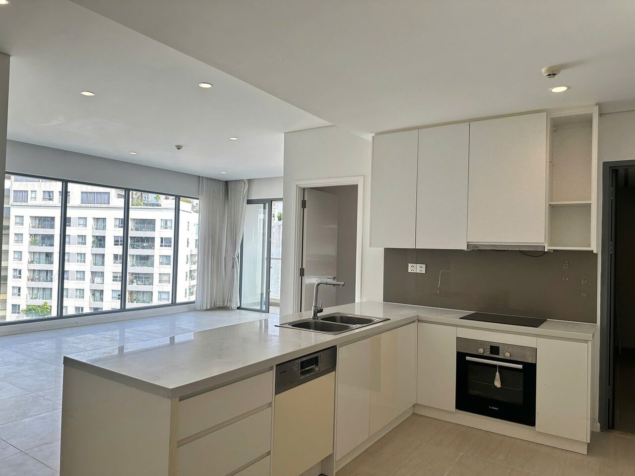 Ho Chi Minh City, Apartments, Flats, Houses & Villas, VND 43000000/month,  Furnished,  3 BR,  118 Sq. Meter,  Top Deal | FOR RENT | 3 Bedroom Apartment | Diamond Island | 118sqm