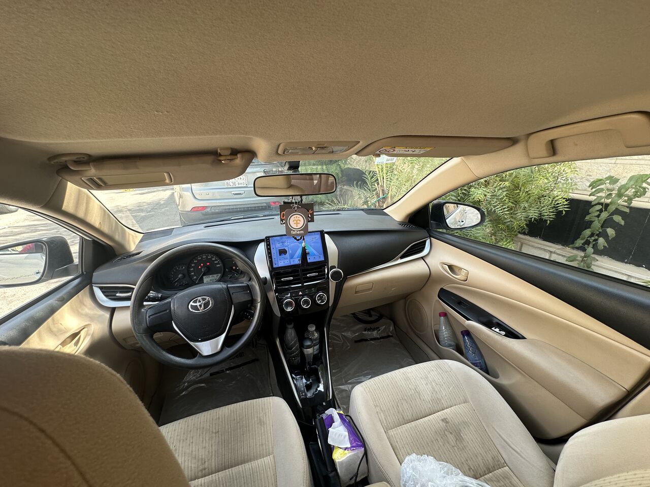 Al Malaz, Vehicles, Cars & Trucks , SAR 35000,  Toyota Yaris,  2019,  Automatic,  92200 KM,   Y 1.5 Odo 92200km 35,000 Sr