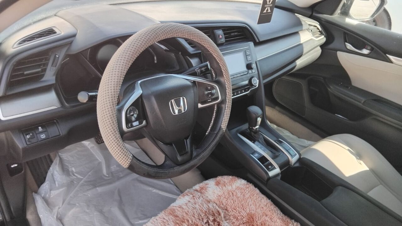 Riyadh, Vehicles, Cars & Trucks , SAR 35000,  Honda Civic,  2018,  Automatic,  216000 KM,