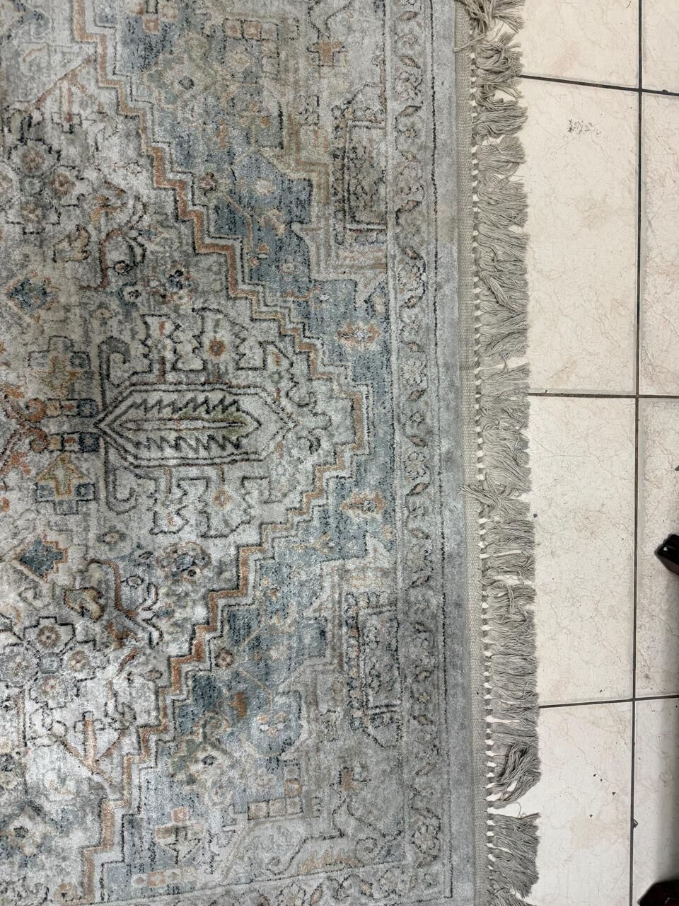 Al Thuqbah, Furniture, SAR 60,  Carpet 135 X 195
