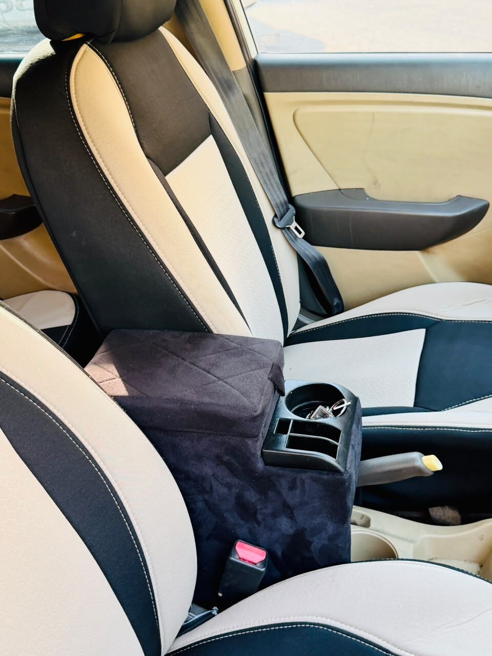 Jubail, Vehicles, Cars & Trucks , SAR 22000,  2012,  2012,  Manual,  377777 KM,  Hyundai Accent