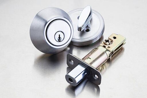New York, Security, Auto Locksmiths | 24/7 Car Lockout & Key Replacement
