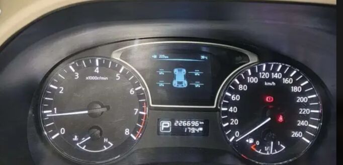 Riyadh, Vehicles, Cars & Trucks , SAR 27,  Nissan Pathfinder SL,  2013,  Automatic,  226 KM,  Mileage: 226,000 Km   Pathfinder, Full Option First Owner The Transmission Was Updated
