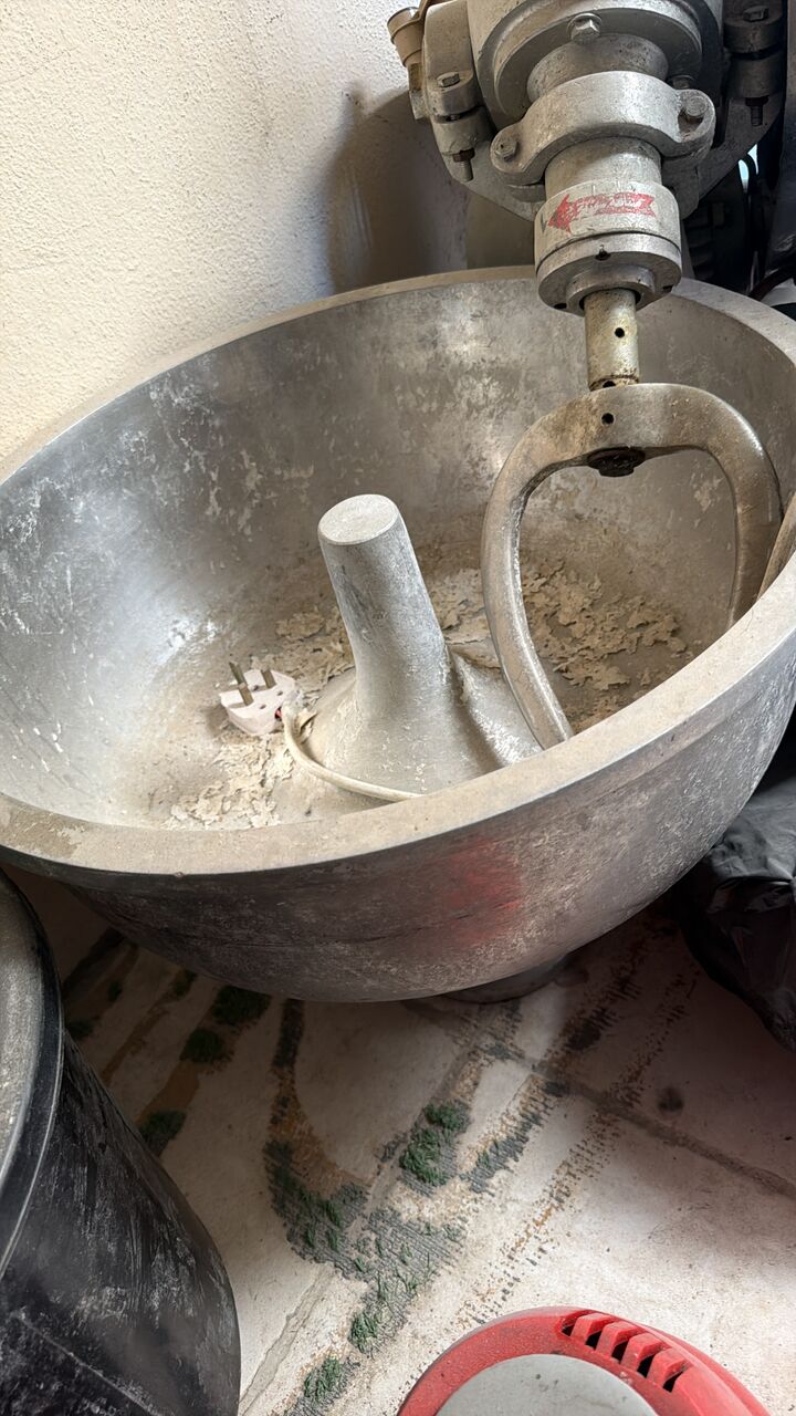 Riyadh, Food, SAR 1800,  Urgent Sale: 25 Kg Commercial Maida / Dough Mixer