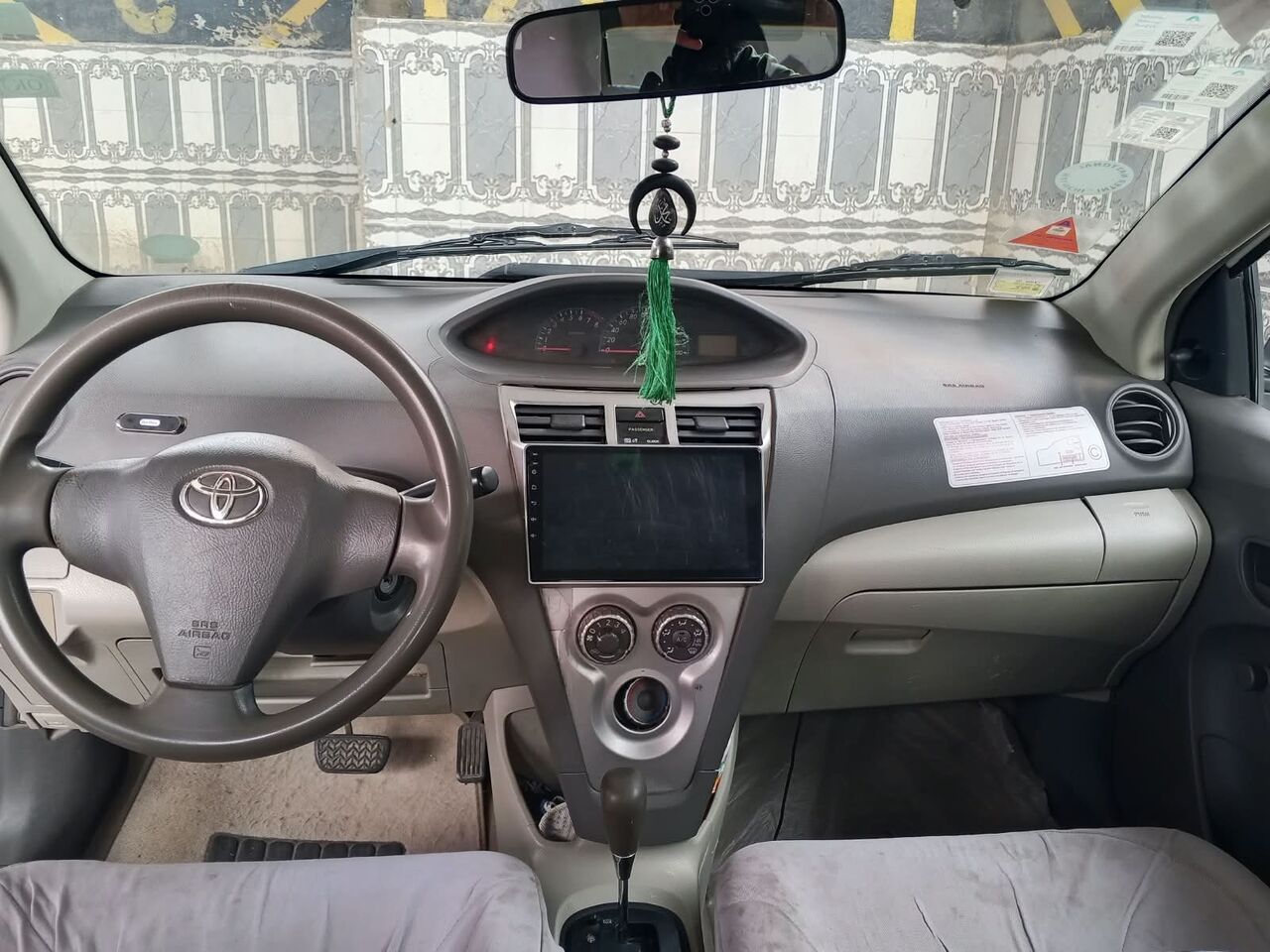 Jizan, Vehicles, Cars & Trucks , SAR 17500,  Toyota Yaris,  2009,  Automatic,  394100 KM,  Selling Yaris