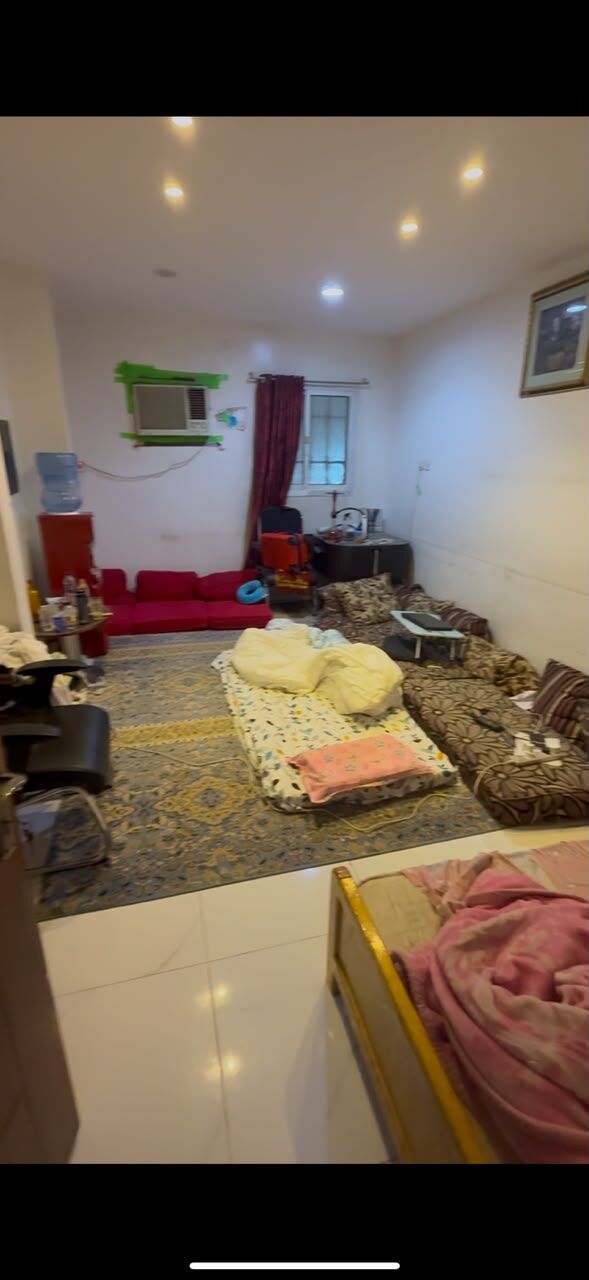 Hara, Apartments, Flats, Houses & Villas, SAR 3000/month,  Furnished,  3 BR,  3-Bedroom Fully Furnished Flat Available (Dabab, Al Wazarath)
