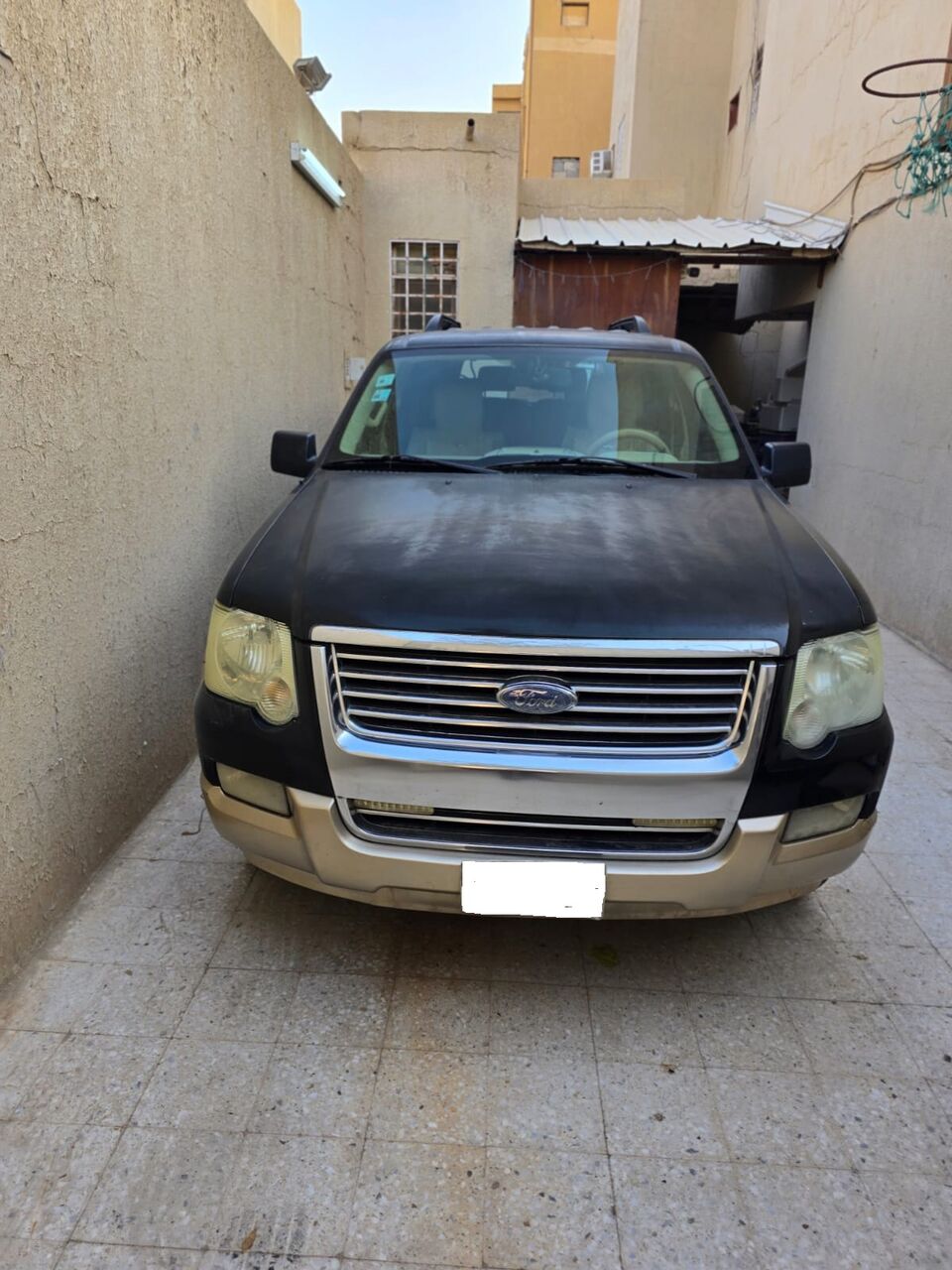 Riyadh, Vehicles, Cars & Trucks , SAR 12,  Ford Explorer,  2006,  Automatic,  490 KM,  Urgent Sale.... Exit