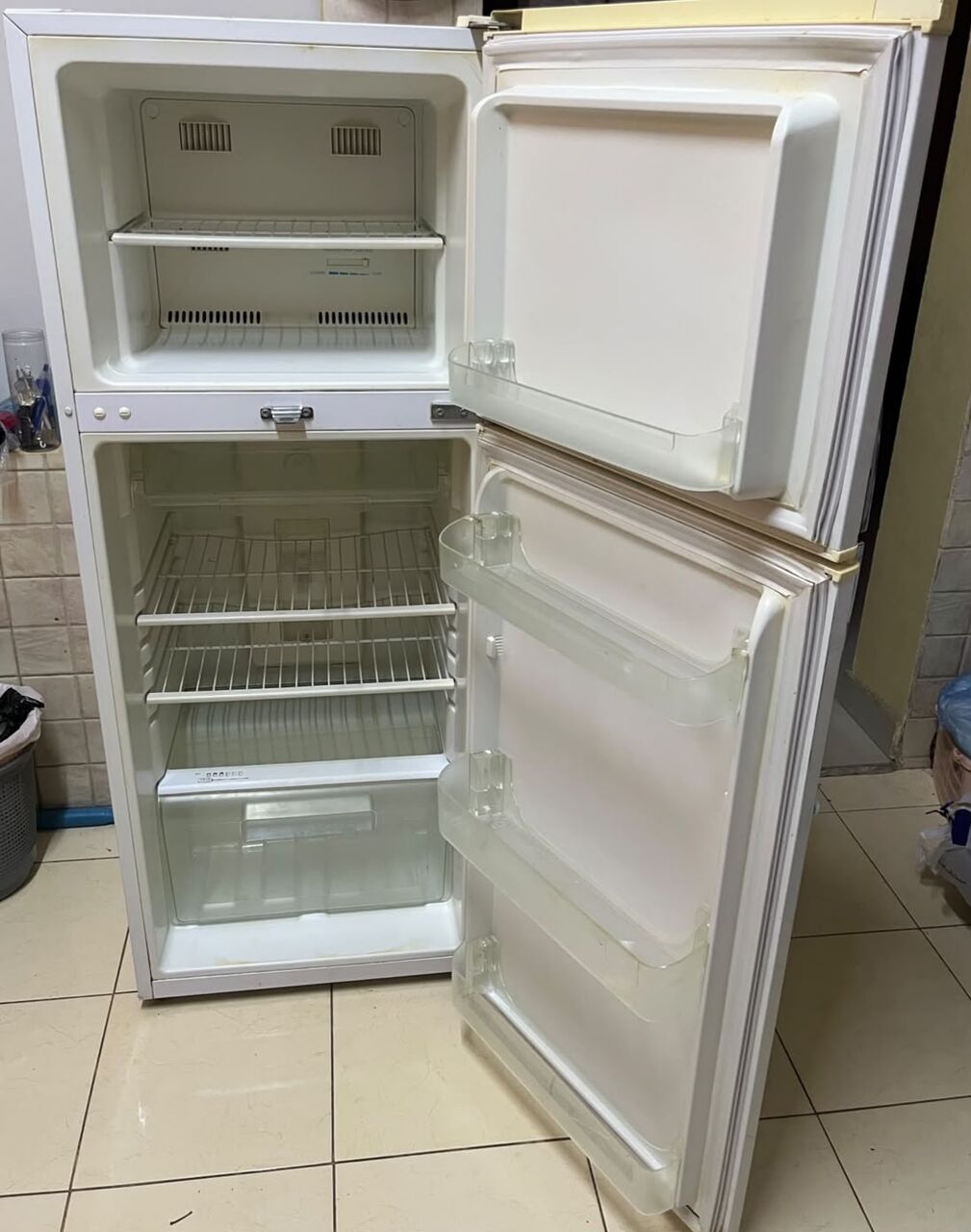 Dammam, Household Items, SAR 1000,  L-Shape Sofa, Double Door Fridge, Split AC, Ikea Bed