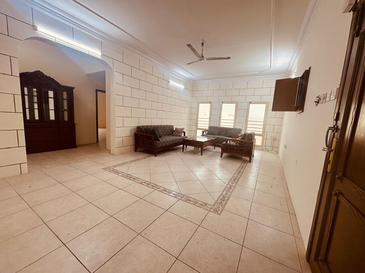 Adliya, Apartments, Flats, Houses & Villas, BHD 380/month,  3 BR,  SEMI FURNISHED THREE BEDROOM FLAT FOR RENT IN ADLIYA