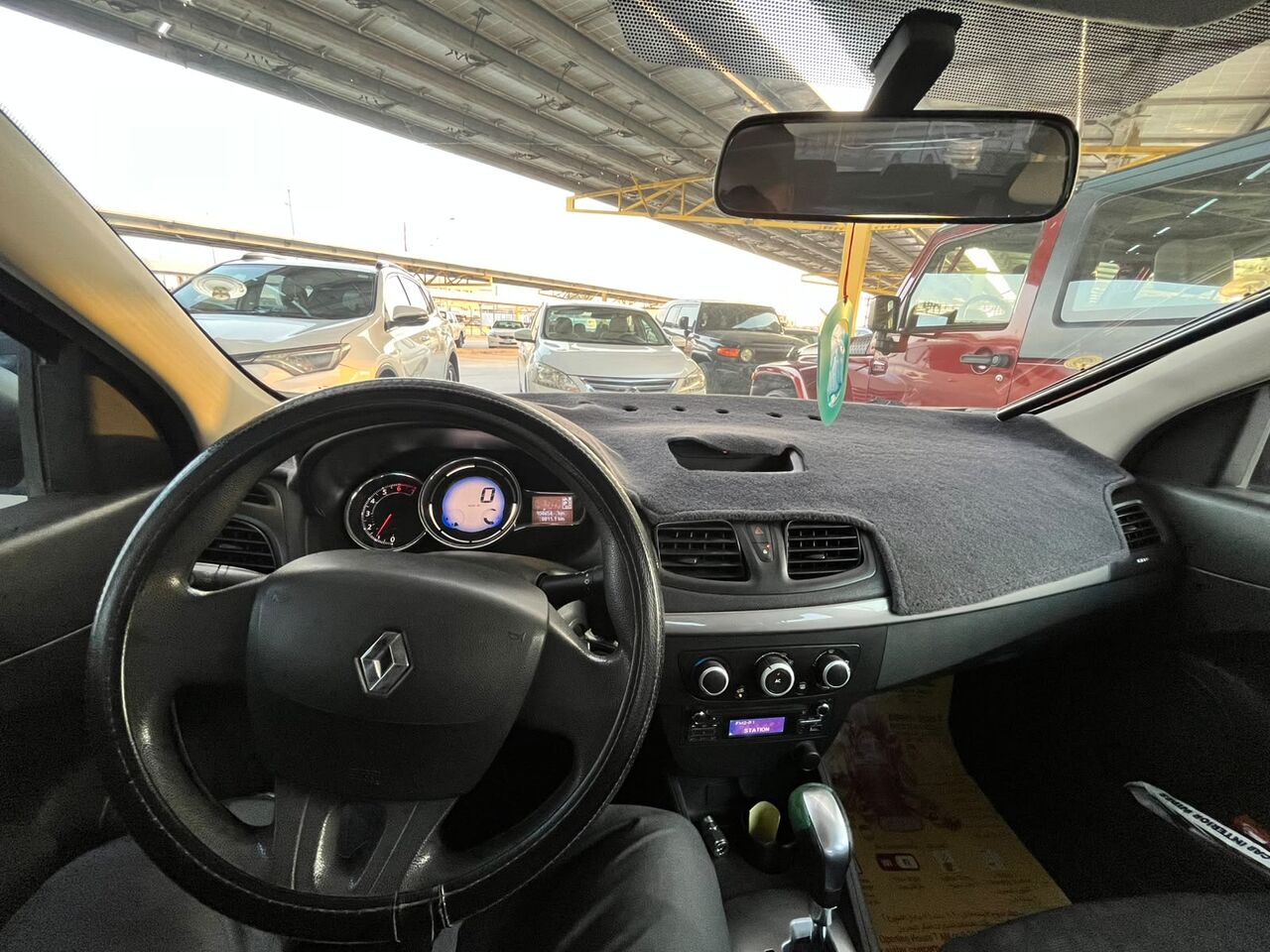 East Riffa, Vehicles, Cars & Trucks , BHD 1100,  Renault Fluence,  2014,  Automatic,  104000 KM,  BHD 1100,  In Good Condition, , , , For Sale