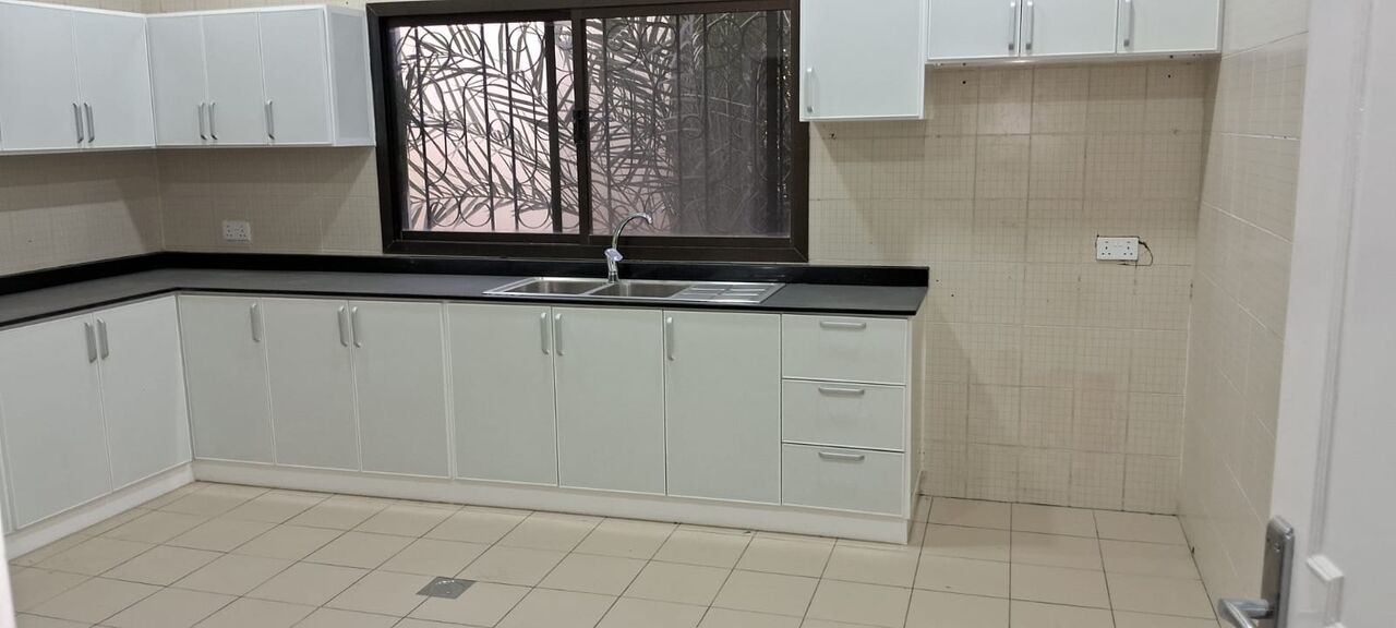 Salmaniya, Commercial Villas, BHD 1200,  Two Storey Commercial Villa For Rent In Salmaniya