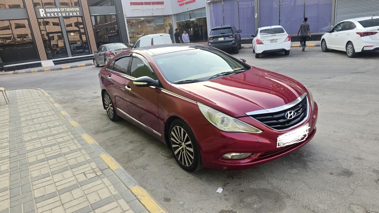 Riyadh, Vehicles, Cars & Trucks , SAR 22000,  Hyundai Sonata,  2011,  Automatic,  274000 KM,  Sonata