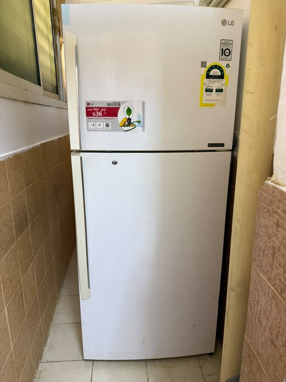 Al Malaz, Household Items, SAR 1100,  LG Refrigerator For Sale &ndash; Excellent Condition