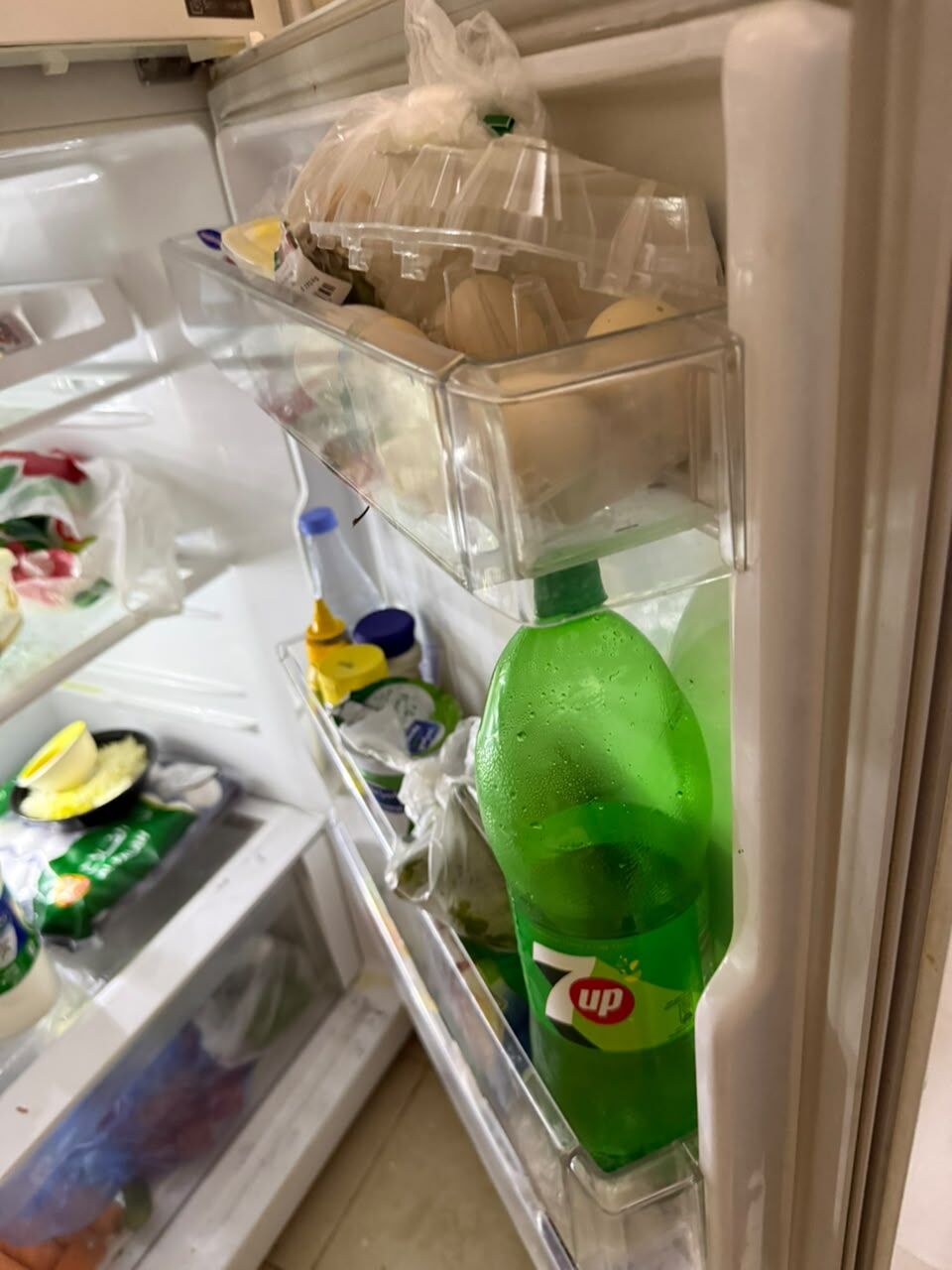 Al Malaz, Household Items, SAR 1100,  LG Refrigerator For Sale &ndash; Excellent Condition