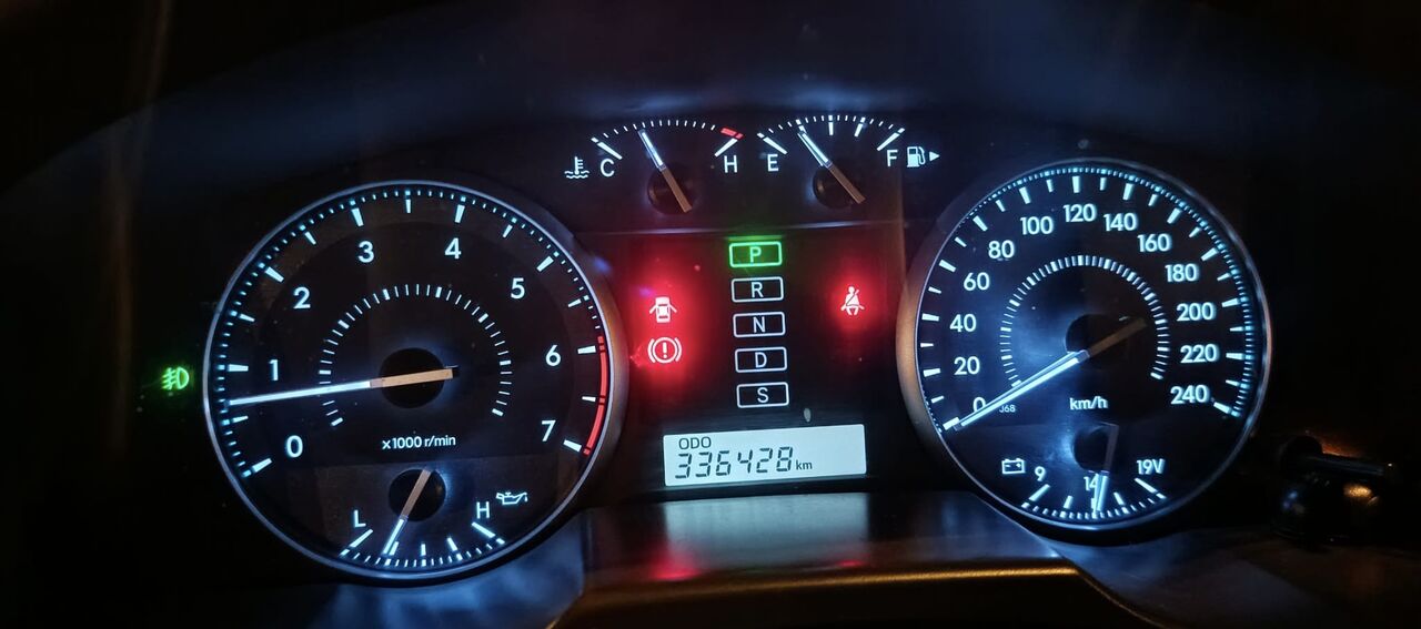 Tubli, Vehicles, Cars & Trucks , BHD 9900,  Toyota Land Cruiser GXR,  2013,  Automatic,  336428 KM,   For Sale