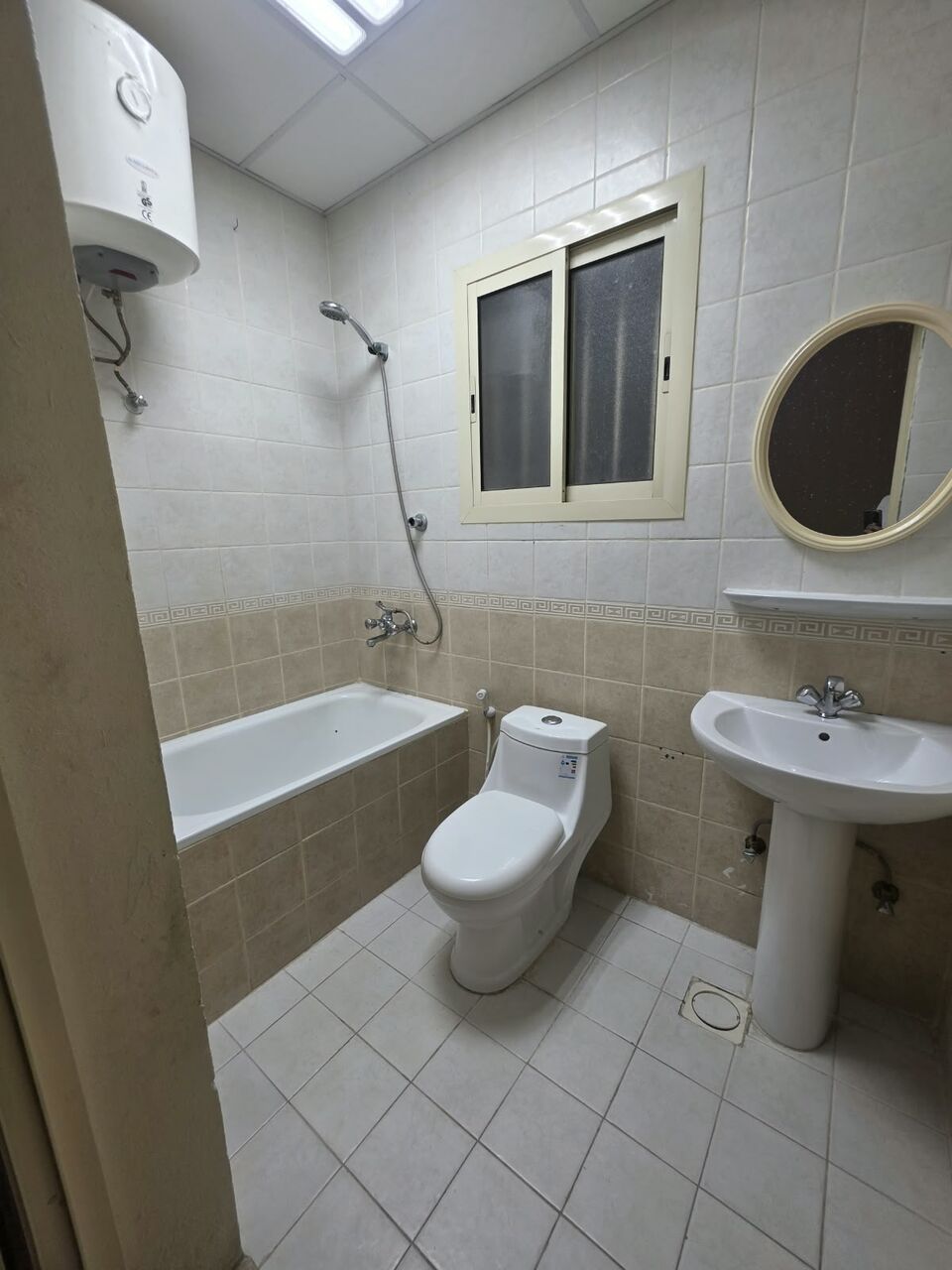 Khobar, Apartments, Flats, Houses & Villas, SAR 21500/year,  3 BR,  3bedrooms, A Living Room ,  3 Bathrooms, And A  Kitchen,   Second Floor, Elevator Availabl