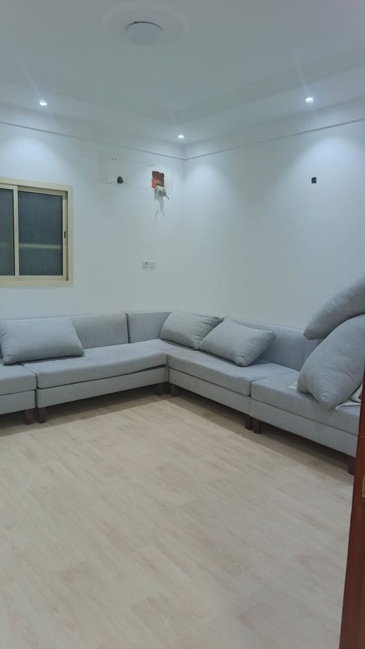 Al Iskan, Housing Exchanges, SAR 11000/year,  4 BR,  I Am Offering Executive Becholor 6 Month Rent For 5500 Riyal-Ishkan