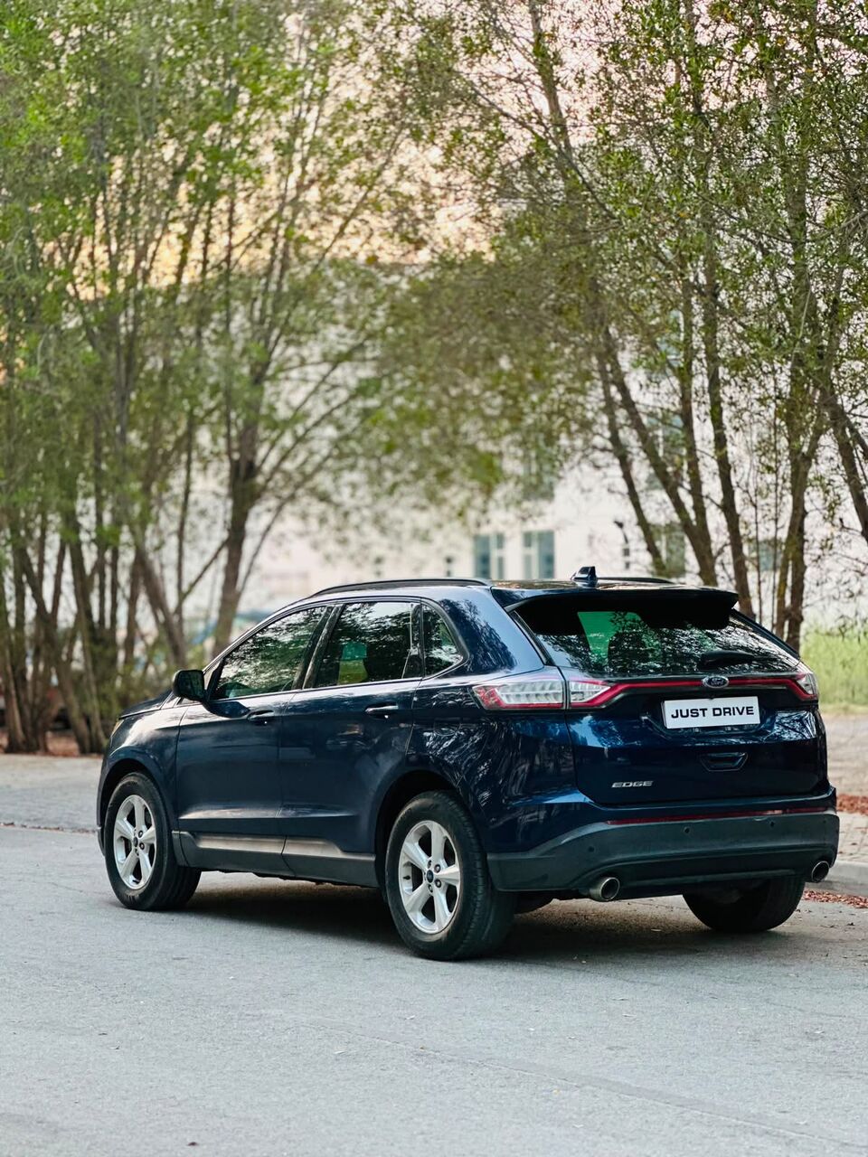 Segaya, Vehicles, Cars & Trucks , BHD 3950,  Ford Edge,  2016,  Automatic,  132000 KM,    MODEL VERYWELL MAINTAINED USED SUV CALL OR WHATSAPP ON 35400768 ,33665080
