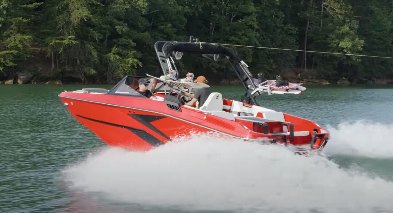 New York, Boats, Barletta Boats Phoenix AZ: Finding The Right Pontoon For Your Next Adventure