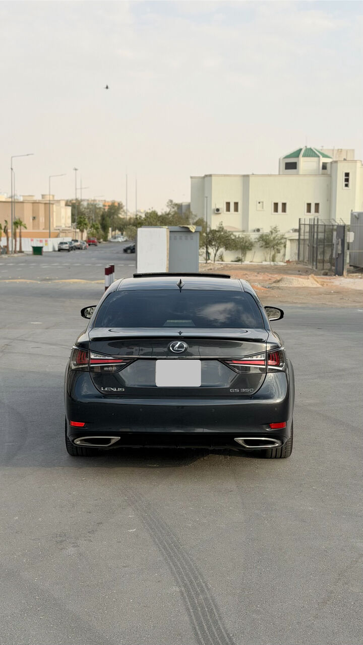 Riyadh, Vehicles, Cars & Trucks , SAR 118000,  Lexus GS 350,  2017,  Automatic,  99000 KM,