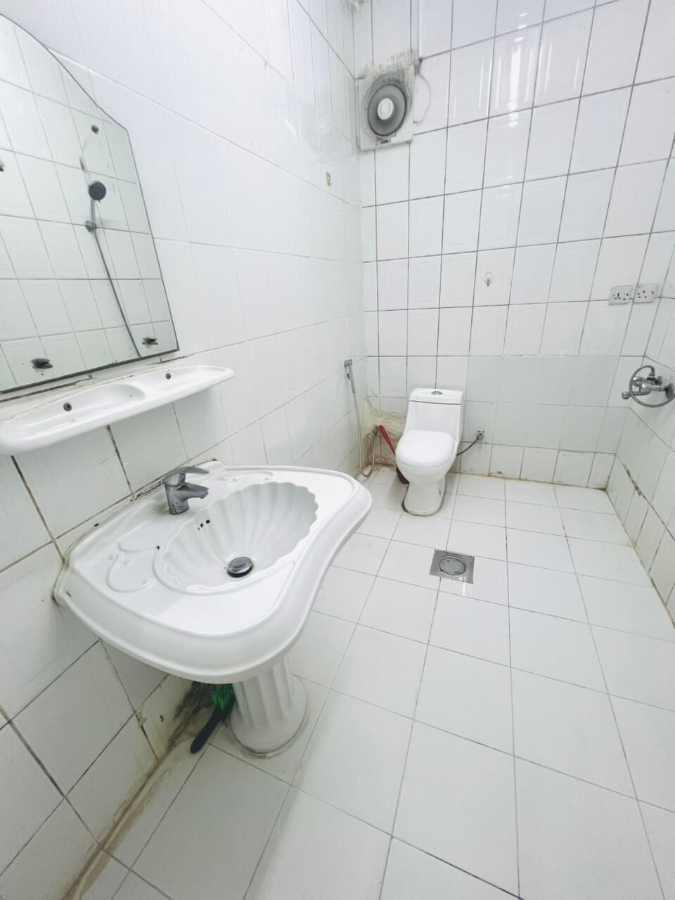 Al Olaya, Apartments, Flats, Houses & Villas, SAR 32000/year,  1 BR,  Flat For Rent (Villa Portion) - Family / Couple