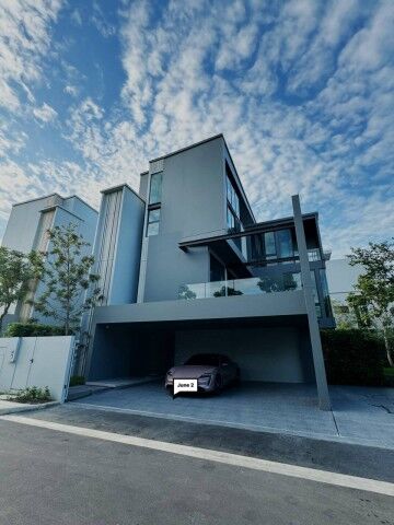 Bangkok, Villas, THB 220000,  101 Sq. Feet,  For Rent # Single House, Vive Village, Krungthep Kreetha, On Parallel Road Kanchanaphisek