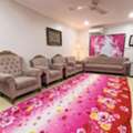 SAR 850,  Sofa And Rug For Sale