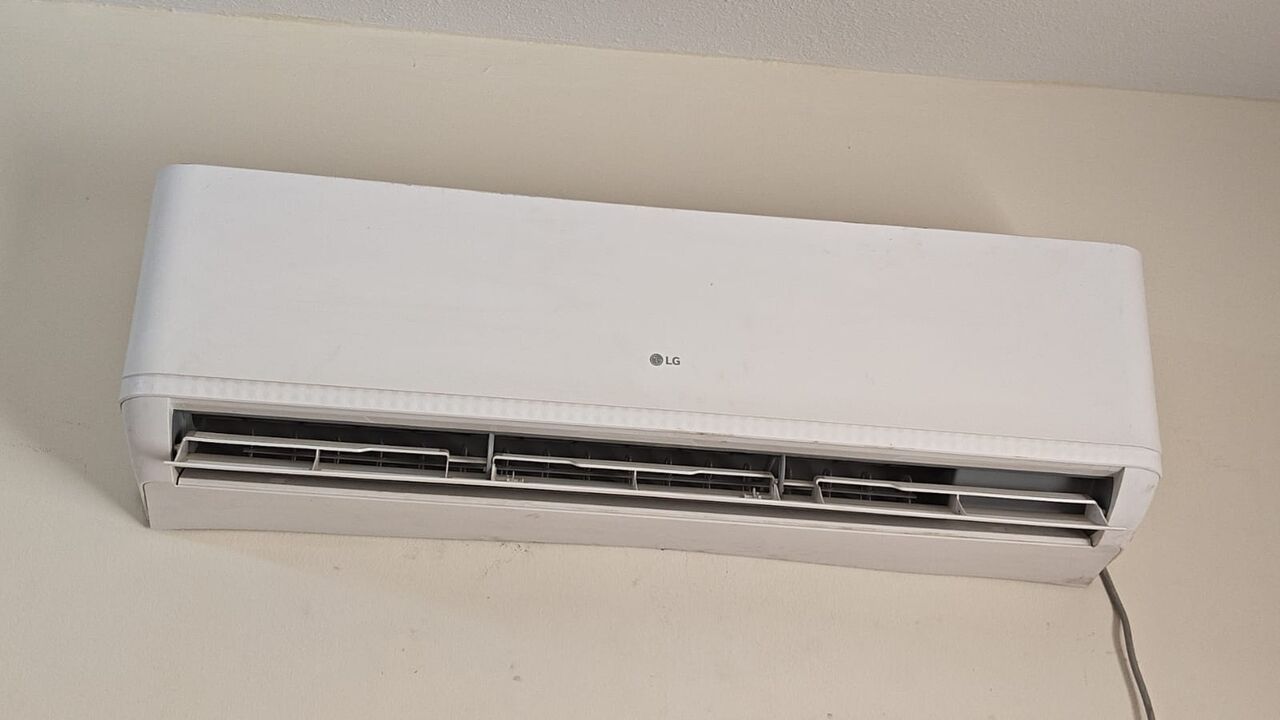 Riyadh, Air Conditioners, SAR 1800,  LG Split AC