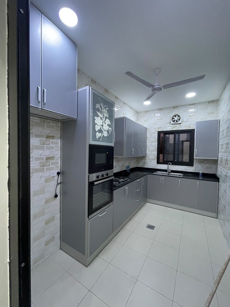 Hamad Town, Apartments, Flats, Houses & Villas, BHD 250,  2 BR,  Half Furnitured Flat With EWA For Rent In Hamad Town