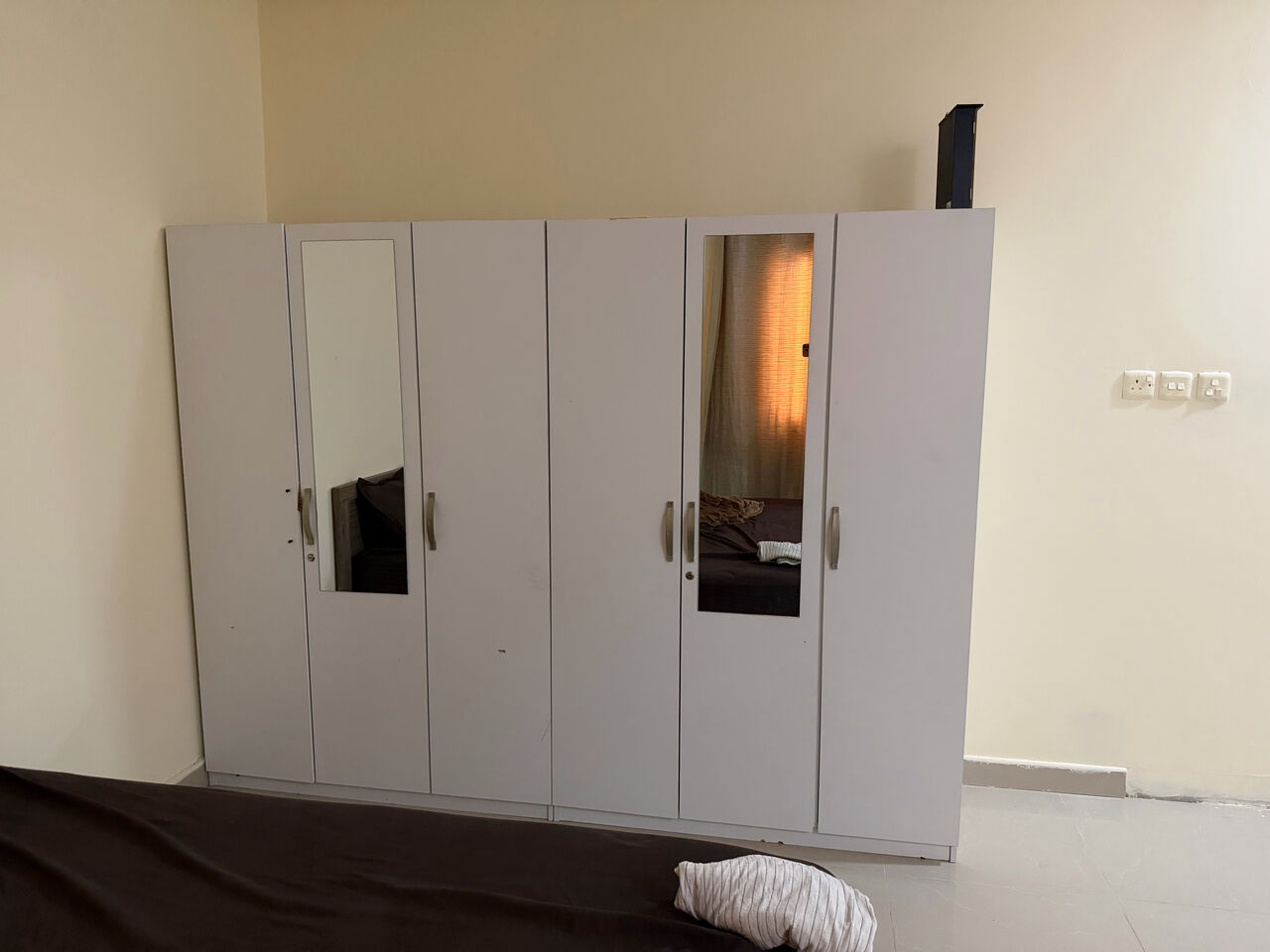 Dammam, Furniture, SAR 1000,  Bed Without Matress And Wardrobe