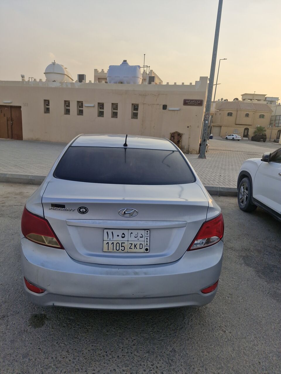 Ad Diriyah, Vehicles, Cars & Trucks , SAR 19000,  Hyundai Accent,  2016,  Automatic,  183000 KM,  Hyundai AAccent Very Good Condition, Final Exit