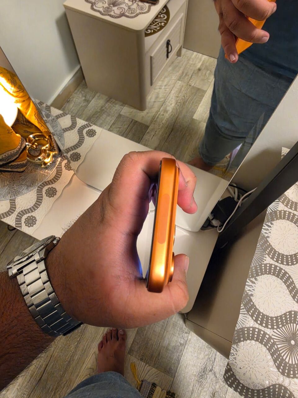 Jeddah, Electronics, SAR 4800,  IPhone 17 Pro Max Cosmic Orange