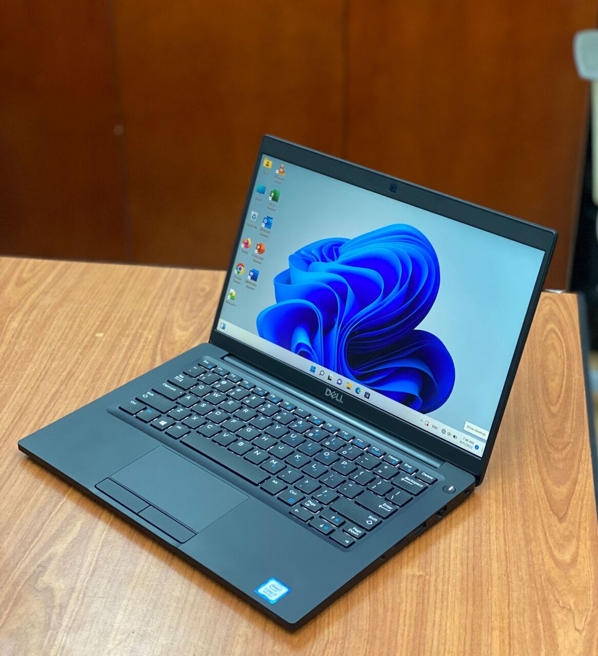 Isa Town, Computers, BHD 79,  DELL Core I5 8th Generation Business Laptop 13.3" Full HD Screen 8GB DDR4 RAM 256GB M2 SSD