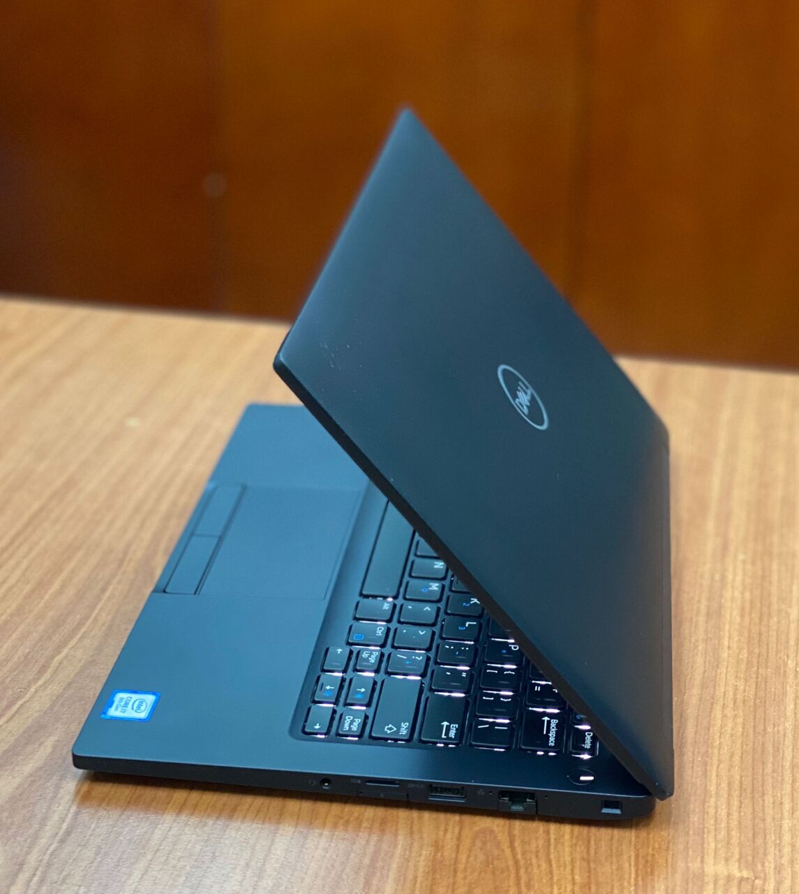 Isa Town, Computers, BHD 79,  DELL Core I5 8th Generation Business Laptop 13.3" Full HD Screen 8GB DDR4 RAM 256GB M2 SSD