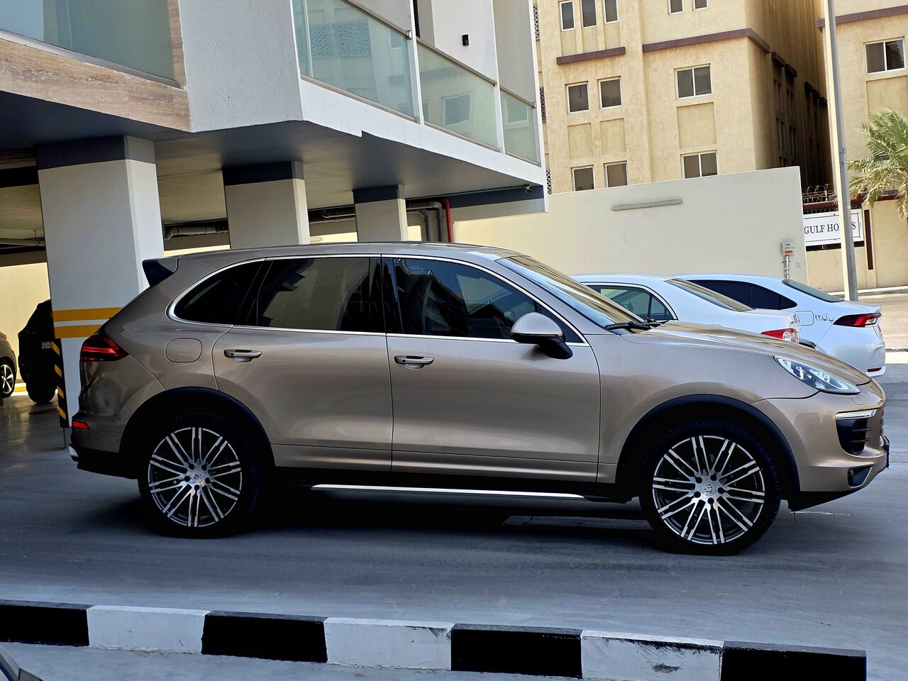 Dammam, Vehicles, Cars & Trucks , SAR 77000,  Porsche Cayenne S,  2016,  Automatic,  205000 KM,  Good Condition.  6-cylinder