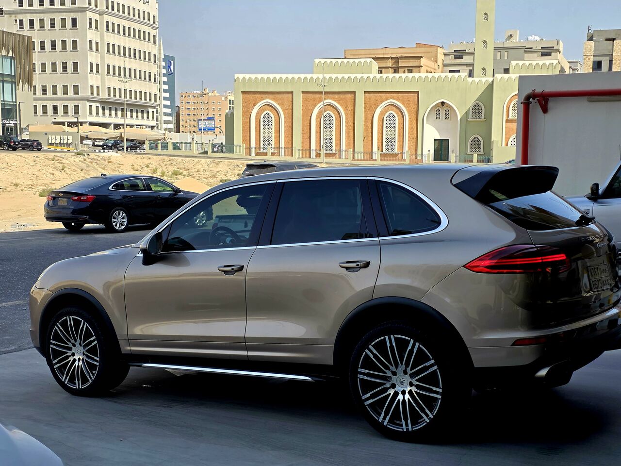Dammam, Vehicles, Cars & Trucks , SAR 77000,  Porsche Cayenne S,  2016,  Automatic,  205000 KM,  Good Condition.  6-cylinder