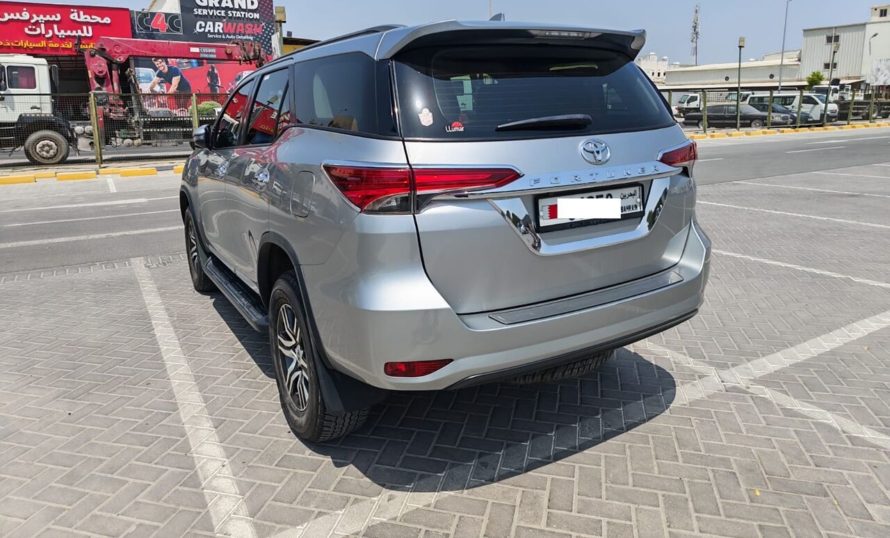 Salmabad, Vehicles, Cars & Trucks , BHD 11000,  Toyota Fortuner,  2022,  Automatic,  85000 KM,    -