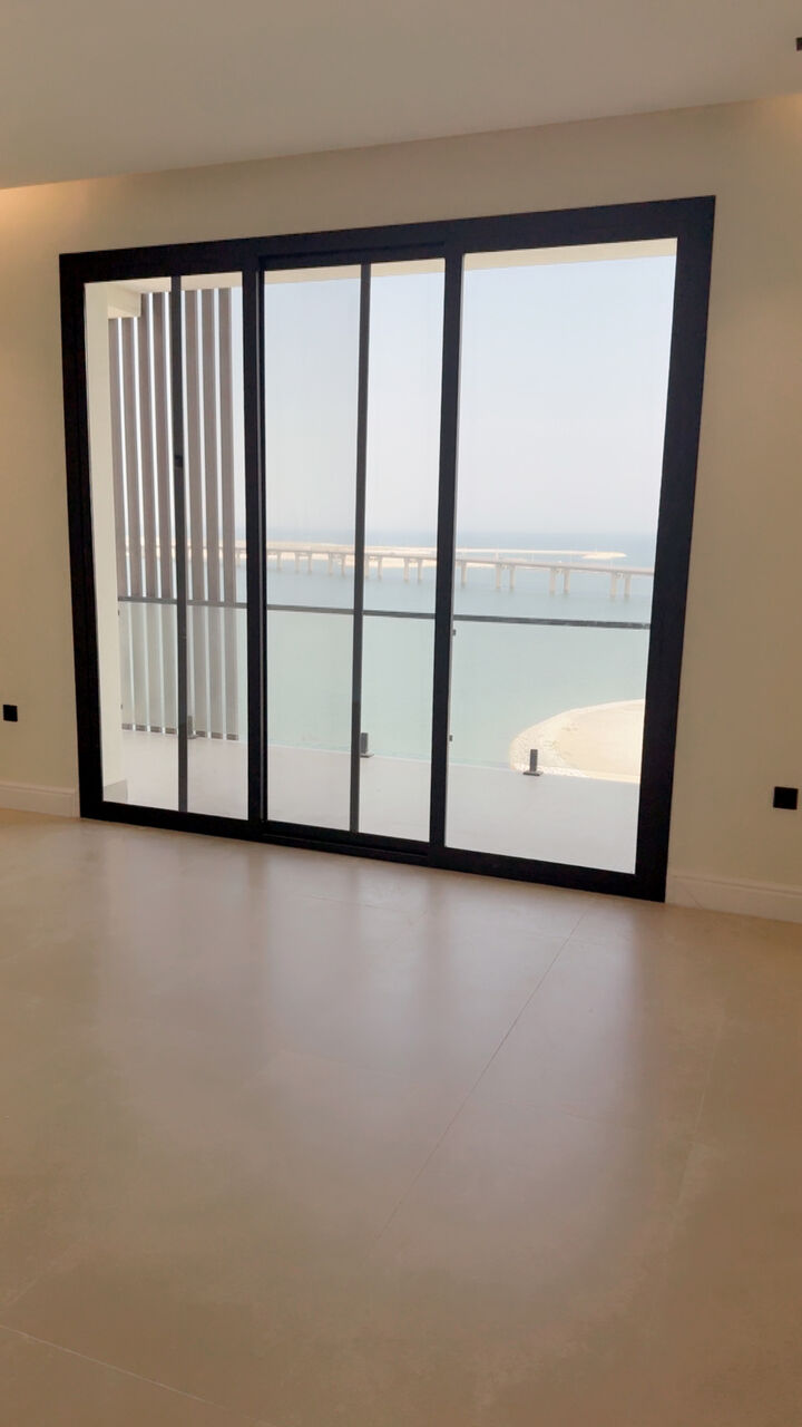 Khobar, Apartments, Flats, Houses & Villas, 2 BR,  🏖️ Beautiful Sea-View Apartment For Sale Or Rent