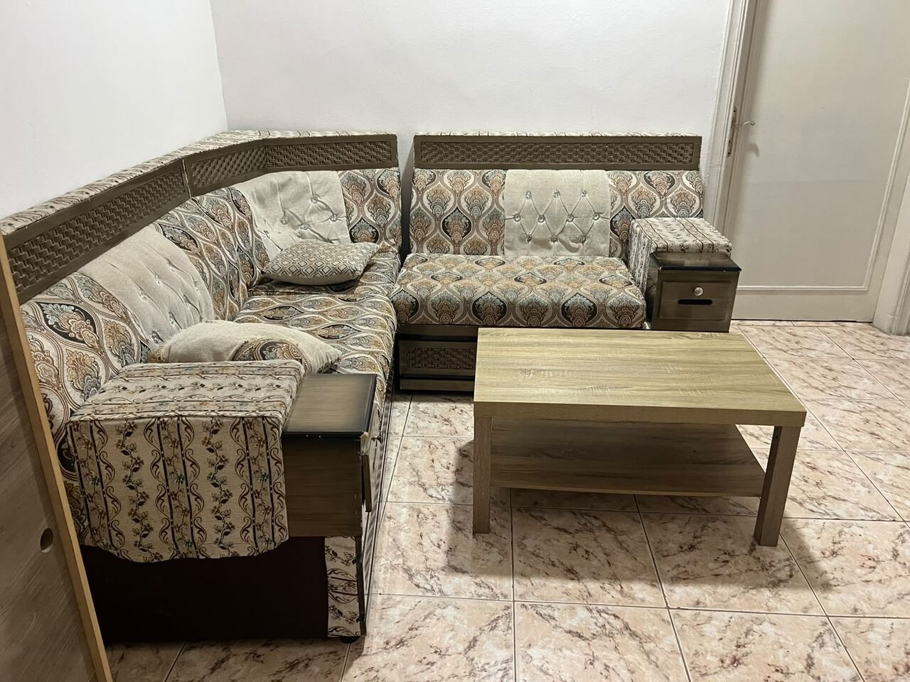 Riyadh, Apartments, Flats, Houses & Villas, SAR 1500/month,  Furnished,  Executive Furnished Apartment For Sharing Available