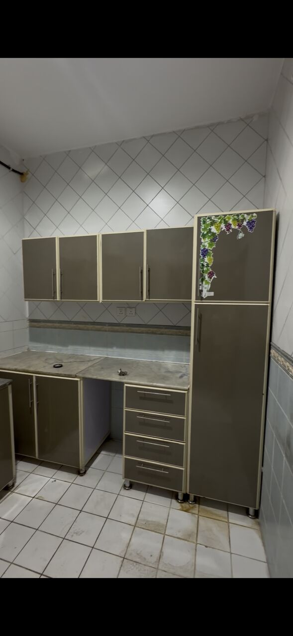 Al Malaz, Furniture, SAR 500,  Kitchen Cabinets For Sale