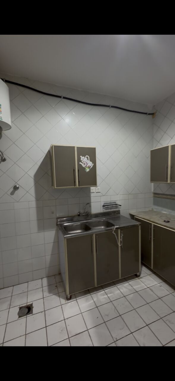 Al Malaz, Furniture, SAR 500,  Kitchen Cabinets For Sale